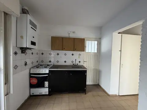 Departamento en Alquiler en Echesortu, $ 350.000