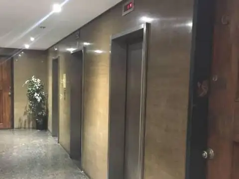 Oficina Monoambiente con 2 baños