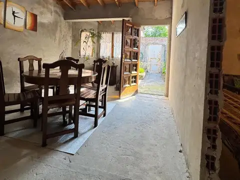 Aristobulo del Valle al 6300