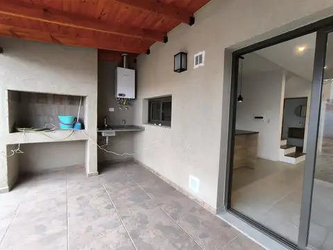 Depto Tipo Casa en Venta en Cordoba, USD 160.000