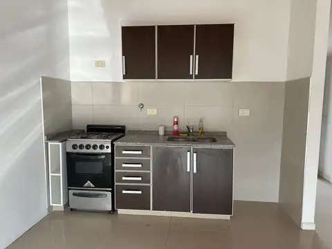 Departamento en Alquiler con 1 cocheras