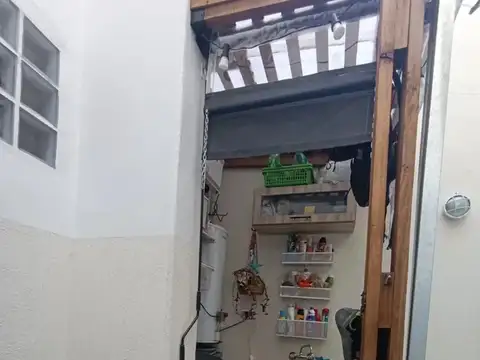 Depto Tipo Casa 2 ambientes con 1 baño