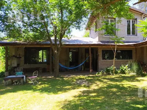 ALQ  VERANO FEBRERO | HERMOSA CASA Estilo Rustico c/Jardin y Pileta. La Bota, ING Maschwitz