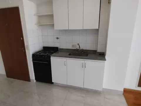 MONOAMBIENTE FTE C/BALCON