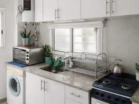 Depto Tipo Casa en Venta 8 años