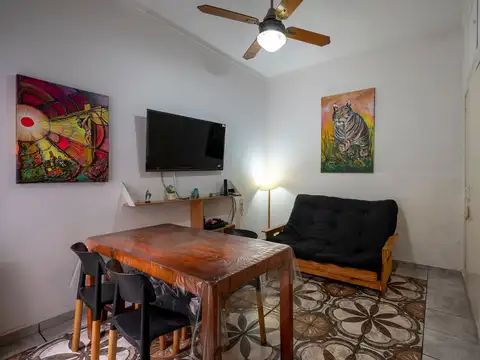 Depto Tipo Casa 4 ambientes con 2 baños