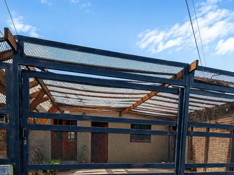 CASA EN VENTA VILLA REGINA APTA A CREDITO