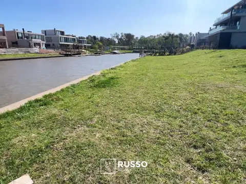 Terreno en Venta de 903,0 m2