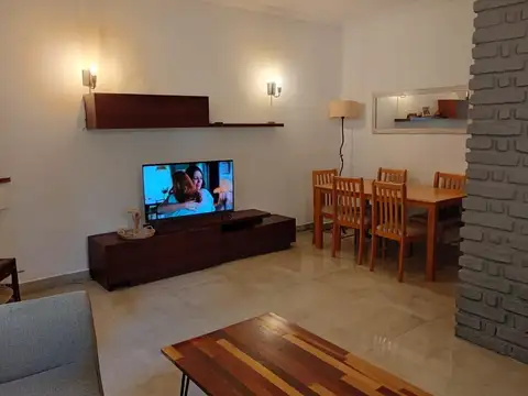 Casa PH en Alquiler en Boulogne | 2 Dormitorios | Jardín y Parrilla