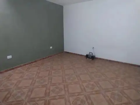 Depto Tipo Casa en Alquiler al Oeste