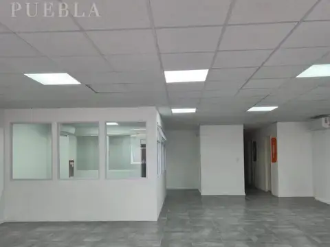 Oficina Monoambiente con 2 baños