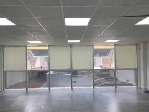 Oficina en Alquiler en Parque Patricios, $ 1.500.000
