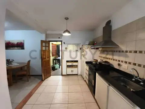 Depto Tipo Casa en Venta en City Bell, USD 60.000