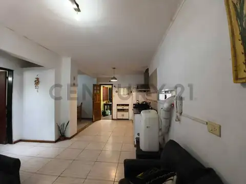 Depto Tipo Casa 2 ambientes con 1 baño