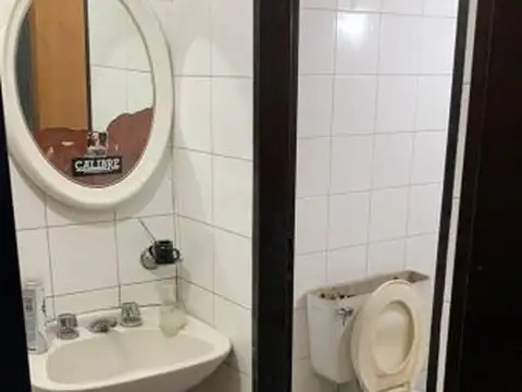 GalpÃ³n - Venta - Argentina, Capital Federal - Lisandro de la Torre  564