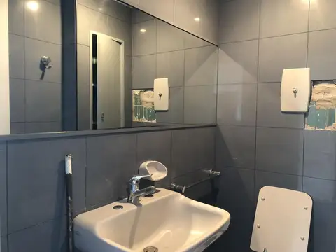 OPORTUNIDAD - OFICINA EN ZONA CENTRO