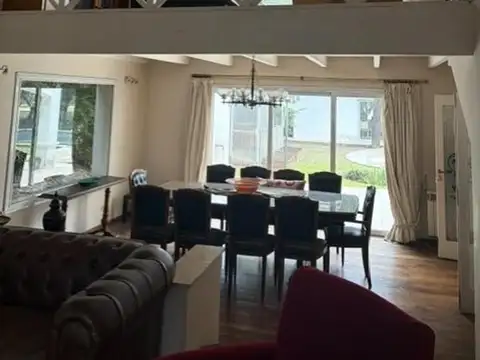 Casa en Venta de 4 dormitorios