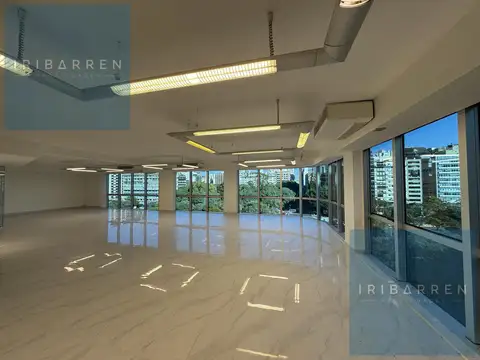 Oficina en Venta 20 años