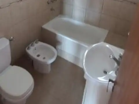 Departamento en Alquiler en Echesortu, $ 600.000