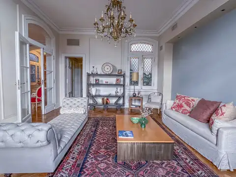 Departamento en Venta de 6 ambientes