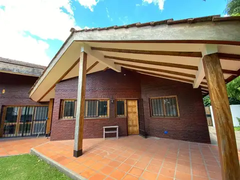 Importante y solida casa en venta