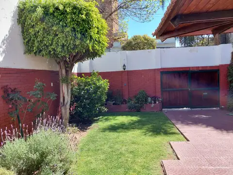 Terreno en venta para constructora Rosario - Montevideo y Sarmiento