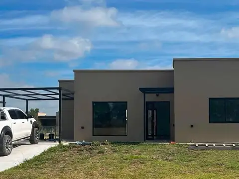 VENTA CASA A ESTRENAR EN CANNING, BARRIO CERRADO BELLEVILLE