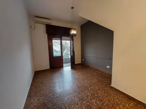Depto Tipo Casa en Alquiler de 2 dormitorios