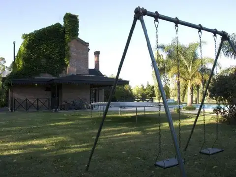 Casa en Alquiler de 4 dormitorios