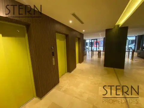 Oficina en Alquiler al Norte