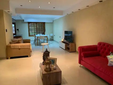 Leandro N. Alem 2100