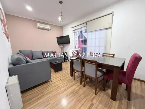 Depto Tipo Casa 4 ambientes con 2 baños