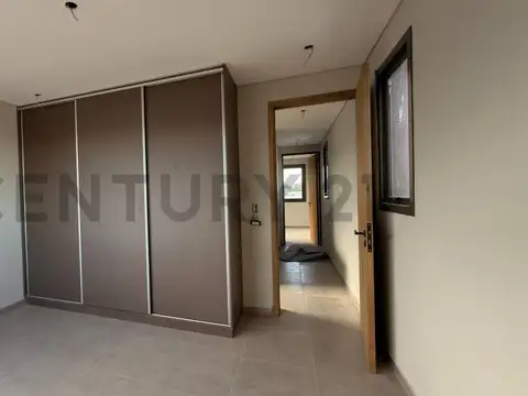 CASA EN VENTA - LAR DE TERRADA