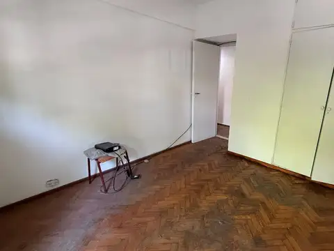 Departamento en Alquiler en Parque Chacabuco, $ 600.000