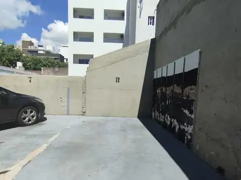 Cochera en Venta con acceso Horizontal