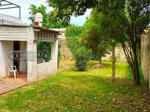 Casa - Venta - Argentina, Merlo - FRENCH 1000