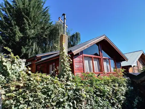 Casa en PH Pioneros km5, jardín propio 2 Dormitorios hermosa vista al cerro Otto