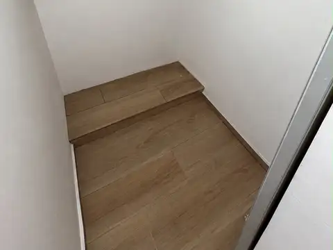 Gutenberg 3100, Piso PB