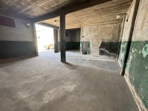 Local en Alquiler en Moreno, $ 1.700.000