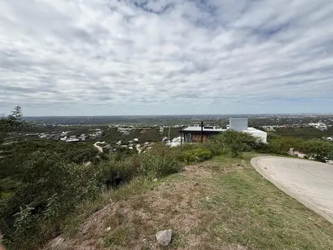 Terreno en Venta 52  mts Fondo