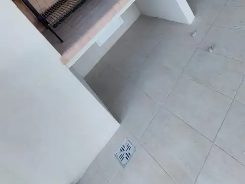 Departamento en Alquiler en Villa De Mayo, USD 1.000