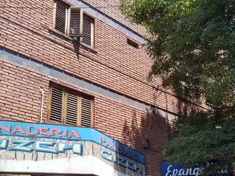 Departamento en Venta en Alto Alberdi, USD 60.000