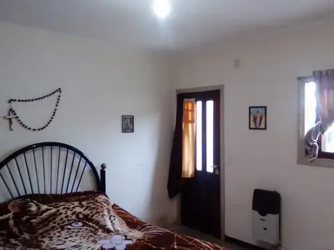 LOCAL MAS VIVIENDA  SOBRE AVENIDA