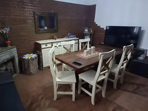 Depto Tipo Casa 3 ambientes con 1 baño