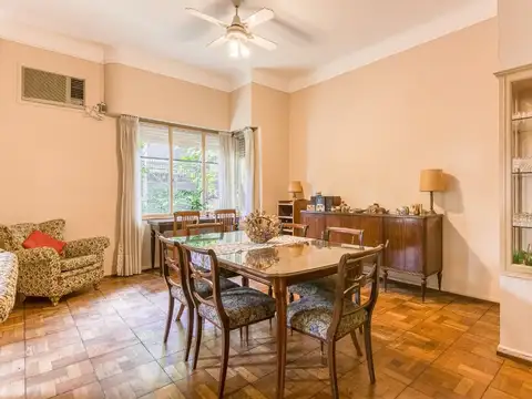 Oficina 7 ambientes con 3 baños