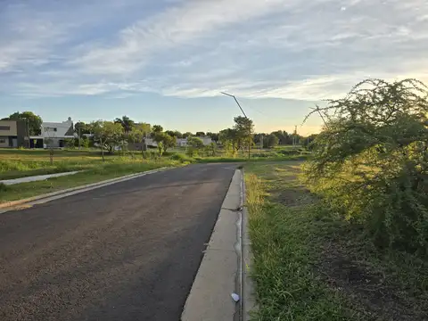 Terreno en Venta en Oro Verde, USD 35.000