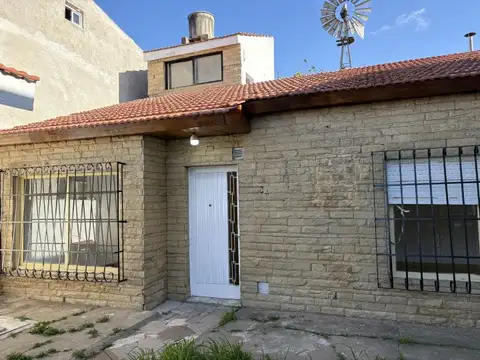 OPORTUNINDAD Casa Tipo chalet con Garaje en Libertad