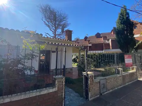 EN VENTA CASA ESTILO CHALET EN SAN BERNARDO INMEJORABLE UNBICACION 