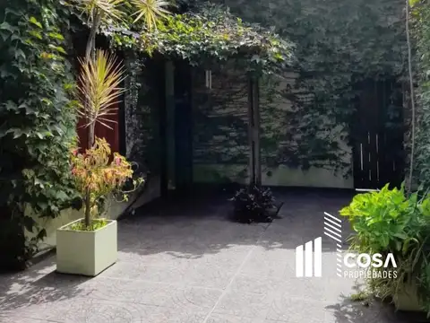 Venta Casa 3 dormitorios con patio Echesortu Rosario