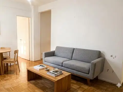 Alquiler de 4 ambientes u oficinas en plena zona comercial y cultural